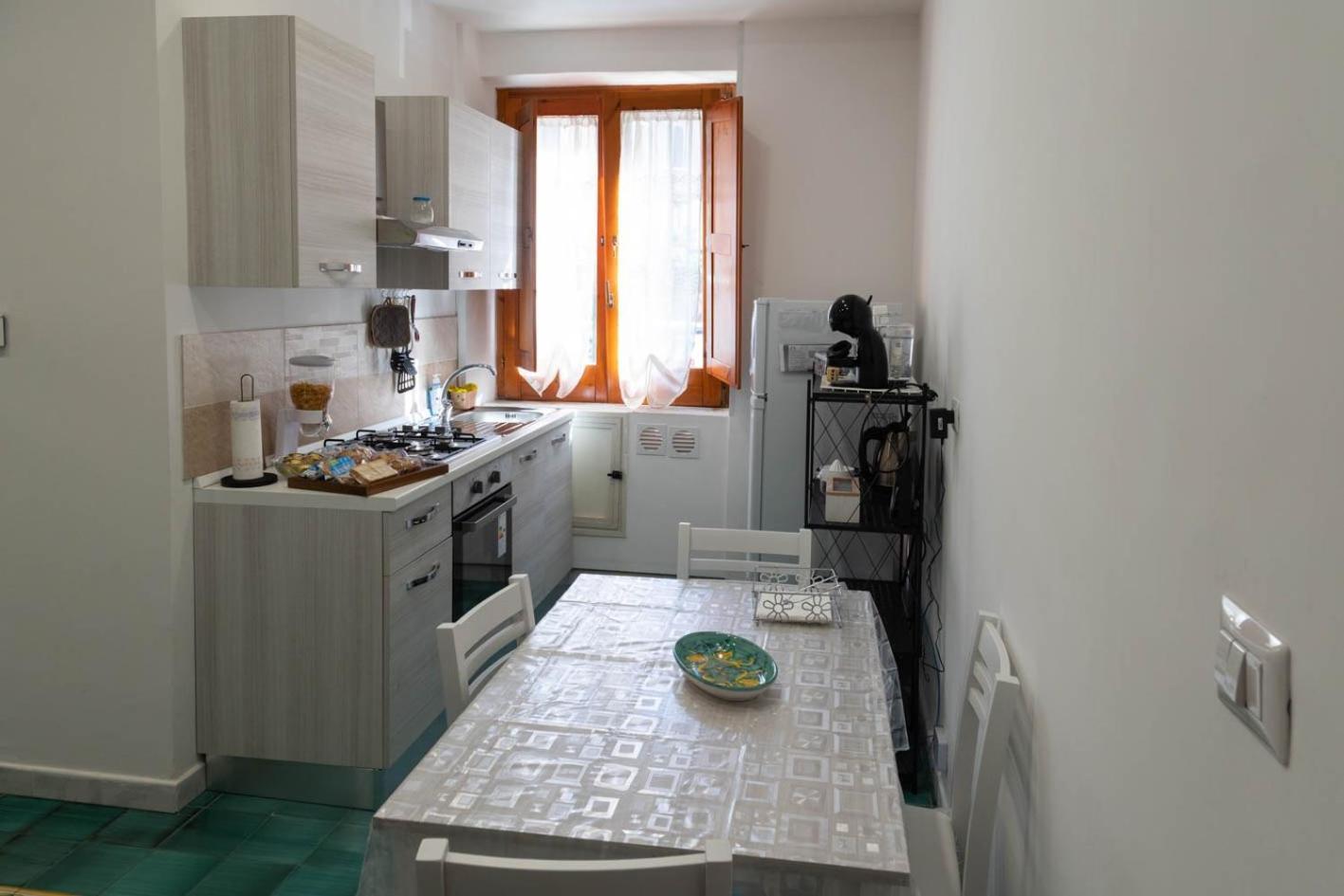 Let It B&B Apartment Salerno Luaran gambar